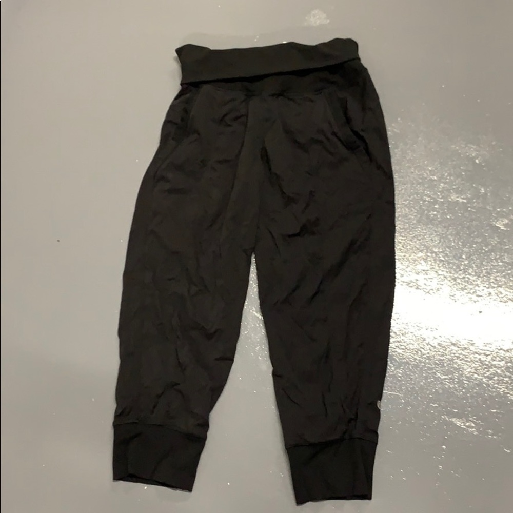 Lululemon light joggers- like new